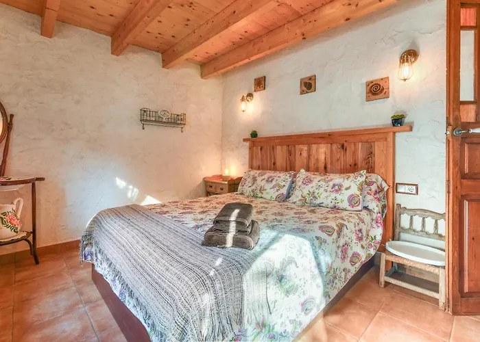 El Castellet De L'ocaive * Pedreguer