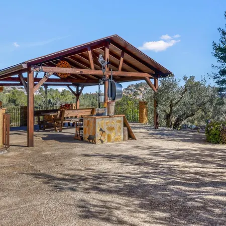 El Castellet De L'ocaive Kır Evi